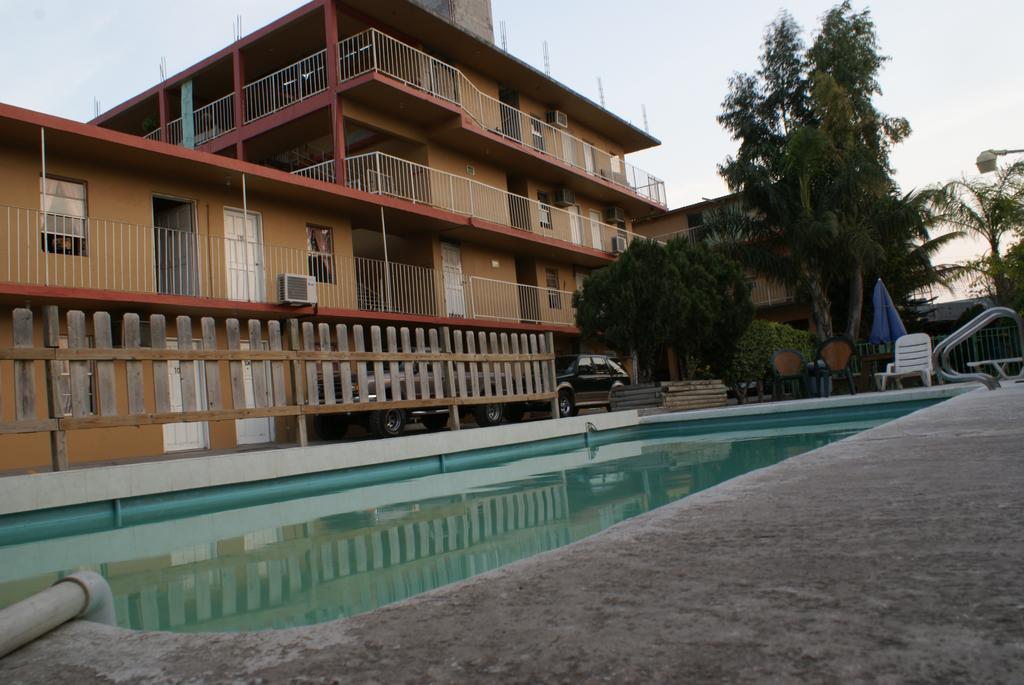 Hotel De Mexico Matamoros  Exterior photo